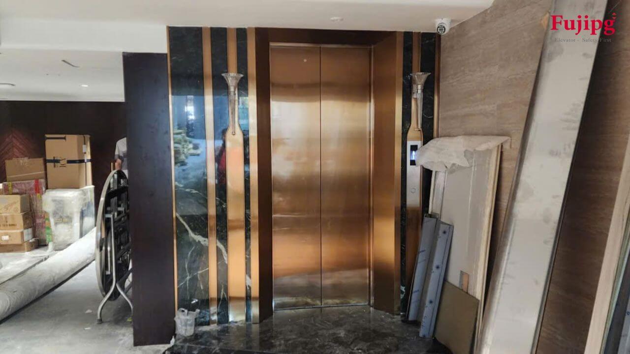 Cabin thang máy hiện đại sang trọng Fujipg